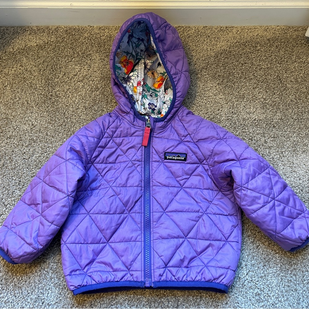 Patagonia Reversible Down Sweater Hoody